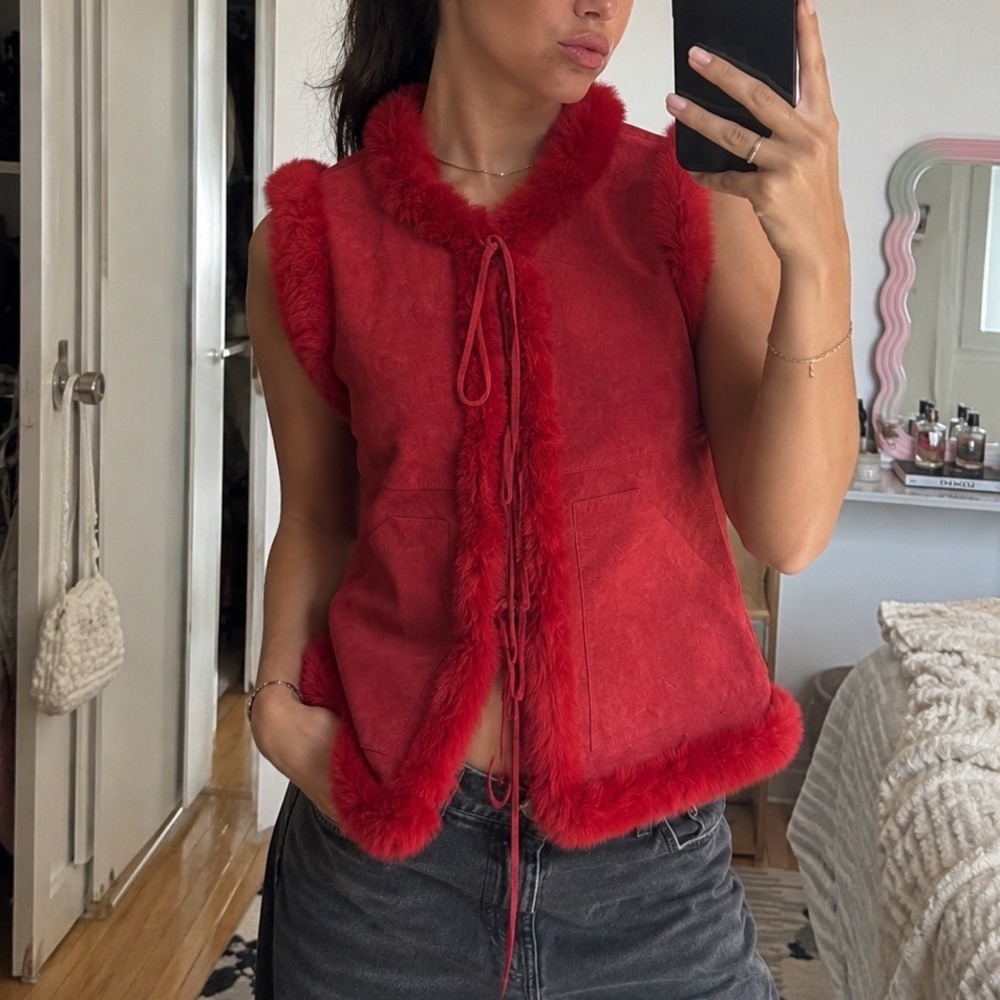 Yvonne Marie Vintage Red Suede Rabbit Fur Trim Tie Front Vest 4